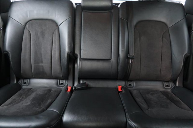 Audi Q7  3.0 TDI 