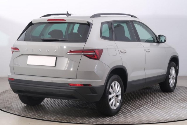 Škoda Karoq  1.5 TSI Ambition