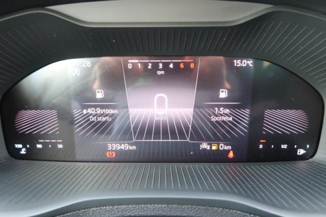 Škoda Karoq  1.5 TSI Ambition