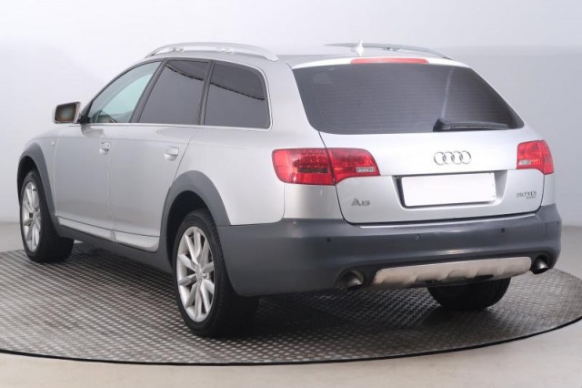 Audi A6 Allroad  3.0 TDI 