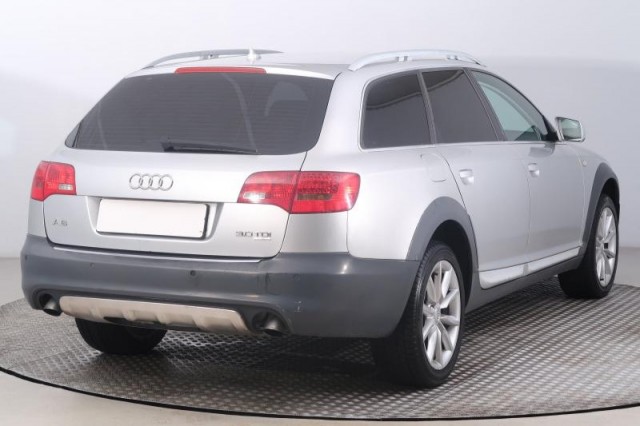 Audi A6 Allroad  3.0 TDI 