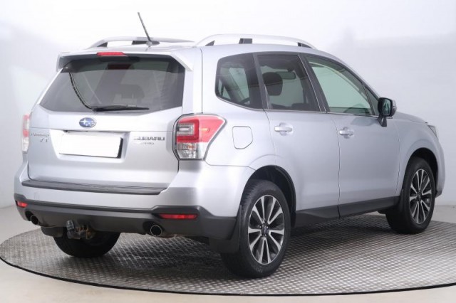 Subaru Forester  2.0 XT Executive
