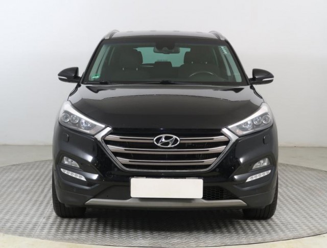 Hyundai Tucson  2.0 CRDi 