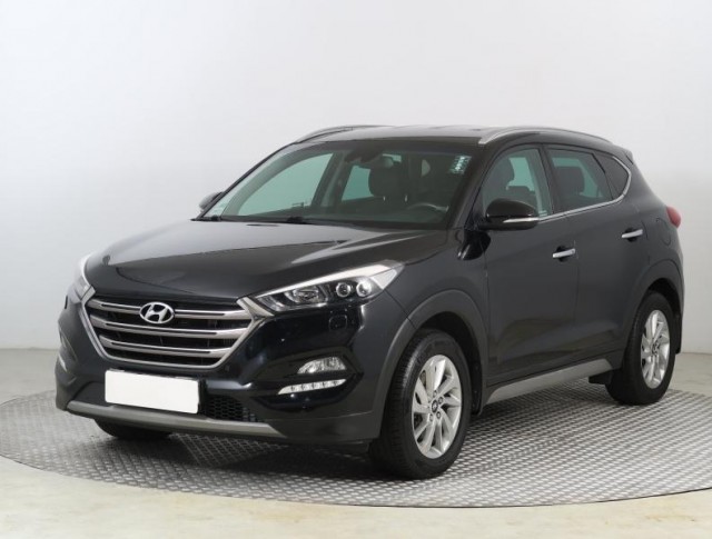 Hyundai Tucson  2.0 CRDi 