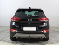 Hyundai Tucson  2.0 CRDi 