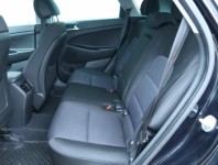 Hyundai Tucson  2.0 CRDi 