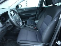 Hyundai Tucson  2.0 CRDi 