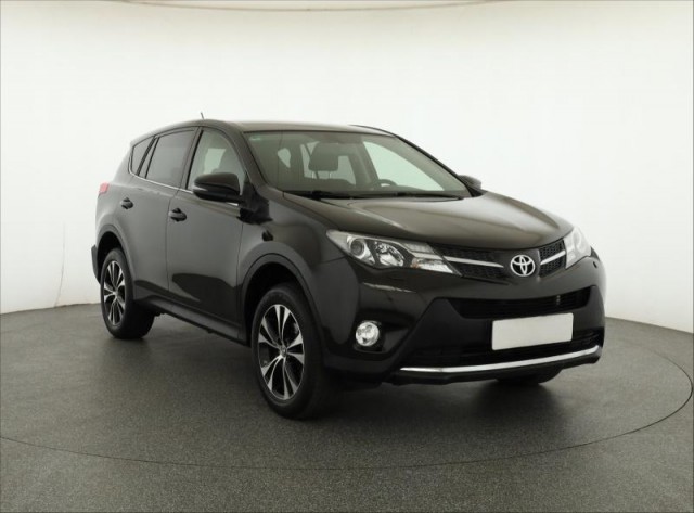 Toyota RAV 4  2.0 VVT-i 