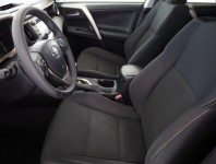 Toyota RAV 4  2.0 VVT-i 