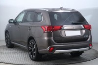 Mitsubishi Outlander  2.0 PHEV Instyle
