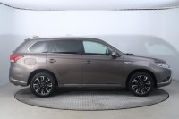 Mitsubishi Outlander  2.0 PHEV Instyle