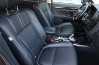 Mitsubishi Outlander  2.0 PHEV Instyle