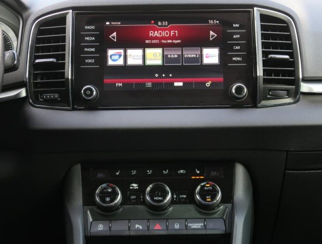 Škoda Karoq  1.6 TDI Style