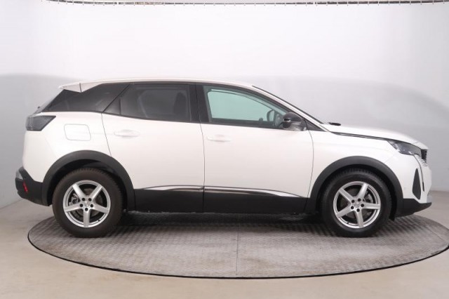 Peugeot 3008  1.2 PureTech Allure Pack