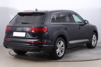 Audi Q7  3.0 TDI S-Line