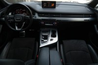 Audi Q7  3.0 TDI S-Line