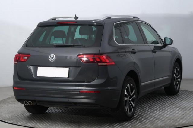 Volkswagen Tiguan  2.0 TDI Comfortline