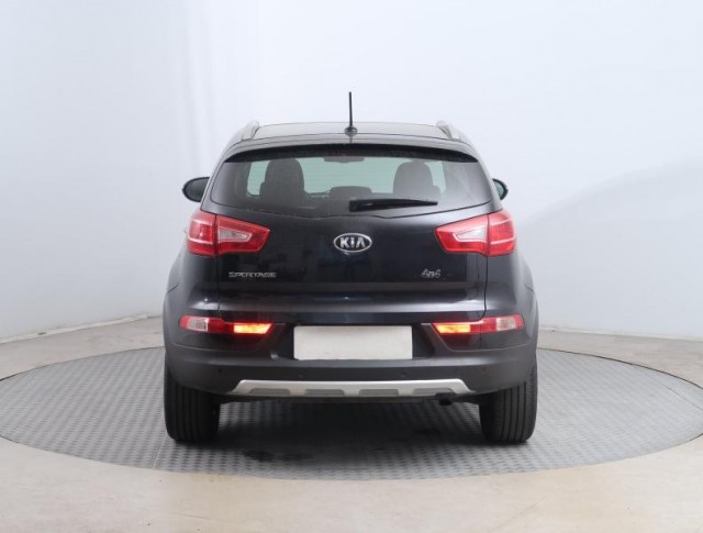 Kia Sportage  2.0 CRDi 
