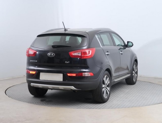 Kia Sportage  2.0 CRDi 