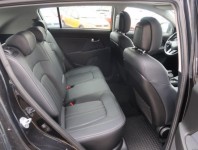 Kia Sportage  2.0 CRDi 