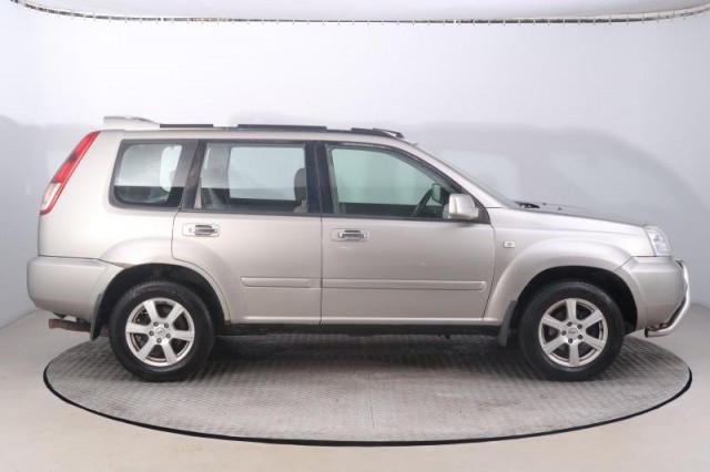 Nissan X-Trail  2.2 dCi 