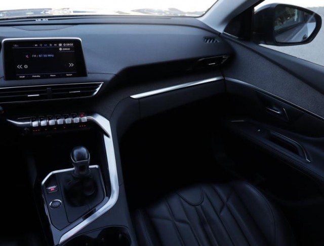 Peugeot 5008  1.5 BlueHDi Allure
