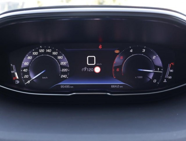 Peugeot 5008  1.5 BlueHDi Allure