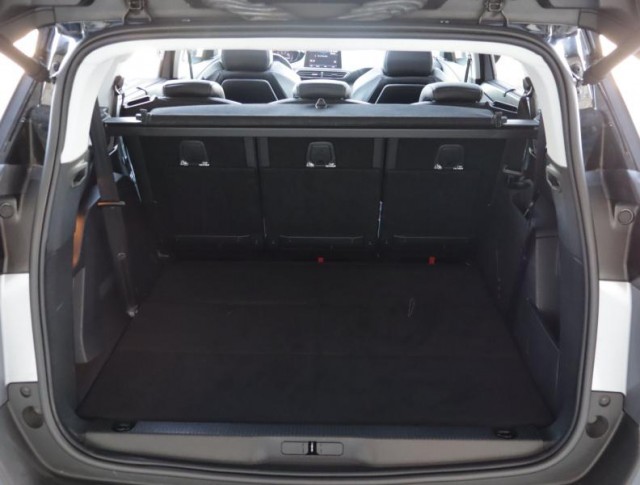Peugeot 5008  1.5 BlueHDi Allure