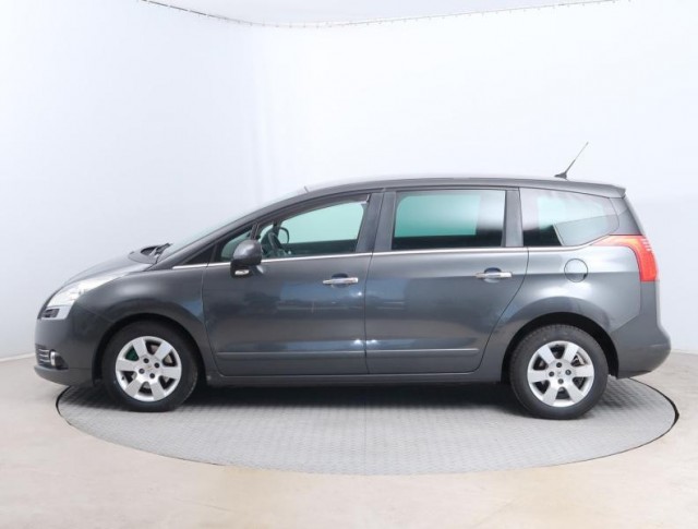 Peugeot 5008  2.0 BlueHDi 