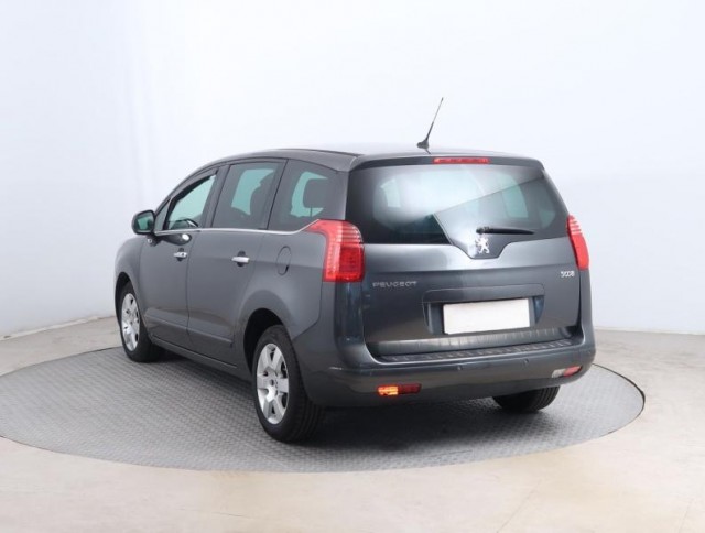 Peugeot 5008  2.0 BlueHDi 