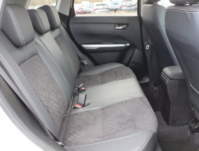 Suzuki Vitara  1.5 Hybrid 