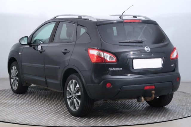 Nissan Qashqai  2.0 dCi 