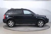 Hyundai Tucson  2.0 i 