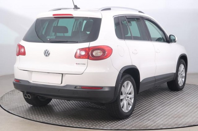 Volkswagen Tiguan  2.0 TDI 