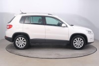 Volkswagen Tiguan  2.0 TDI 