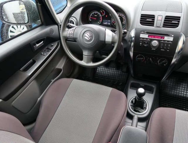 Suzuki SX4  1.6 VVT GL/AC