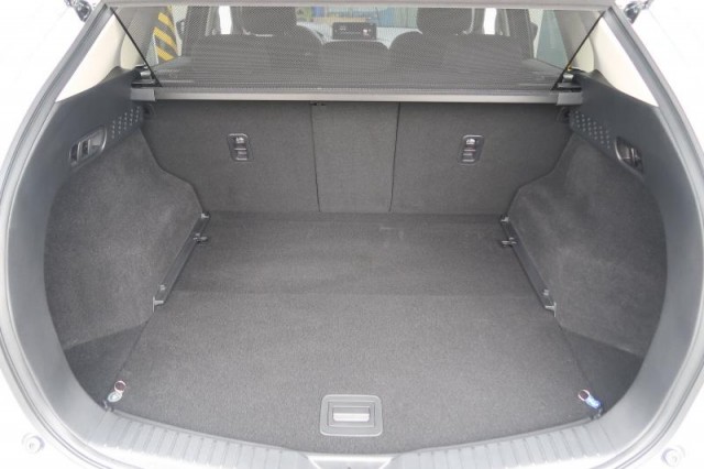 Mazda CX-5  2.2 Skyactiv-D Revolution
