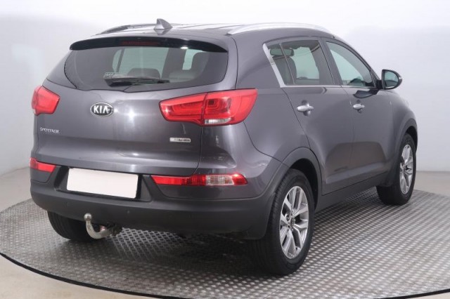Kia Sportage  1.7 CRDi 
