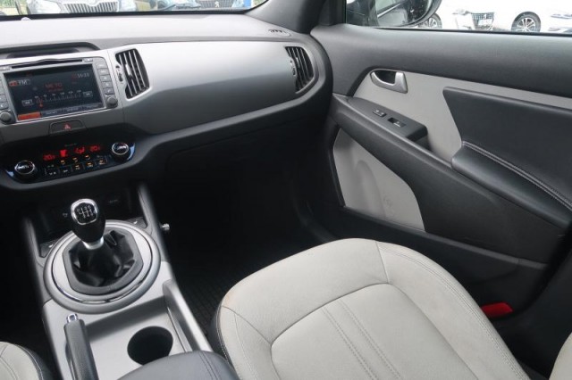 Kia Sportage  1.7 CRDi 