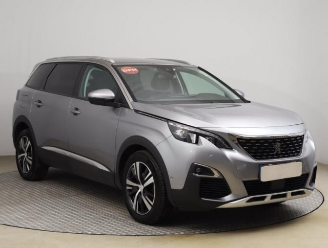 Peugeot 5008  1.5 BlueHDi 