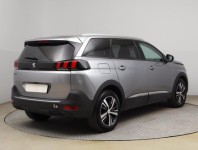 Peugeot 5008  1.5 BlueHDi 