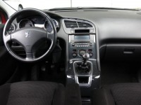 Peugeot 5008  2.0 BlueHDi 