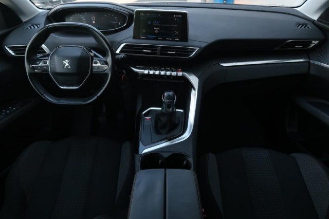 Peugeot 5008  PureTech 130 