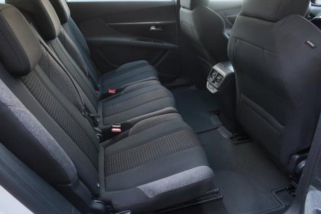 Peugeot 5008  PureTech 130 