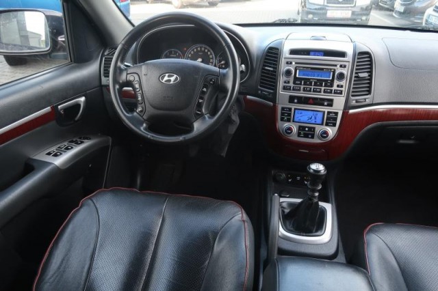 Hyundai Santa Fe  2.2 CRDi 