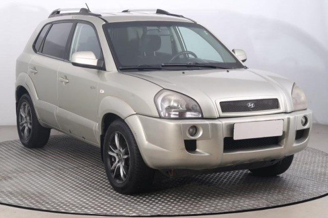 Hyundai Tucson  2.0 CRDi 