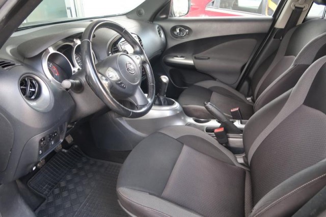 Nissan Juke  1.6 i 