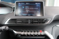 Peugeot 3008  1.2 PureTech 