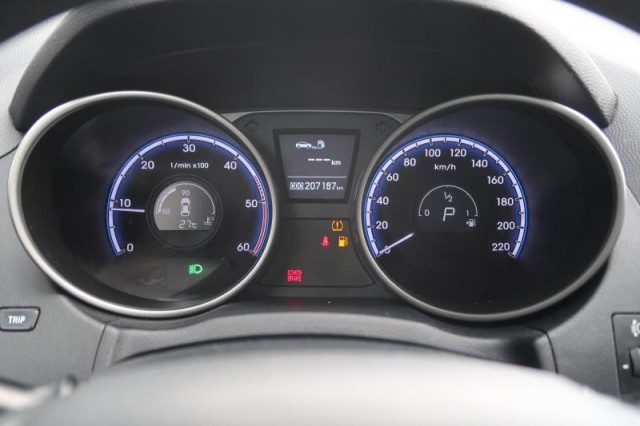 Hyundai ix35  2.0 CRDi 