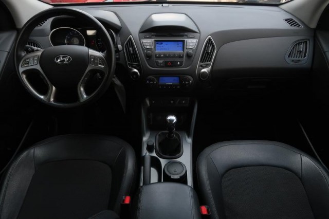 Hyundai ix35  1.6 GDI Trikolor Plus